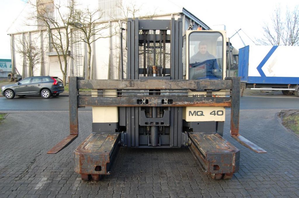Hubtex MQ40EL/AC Four-way side loader www.hinrichs-forklifts.com