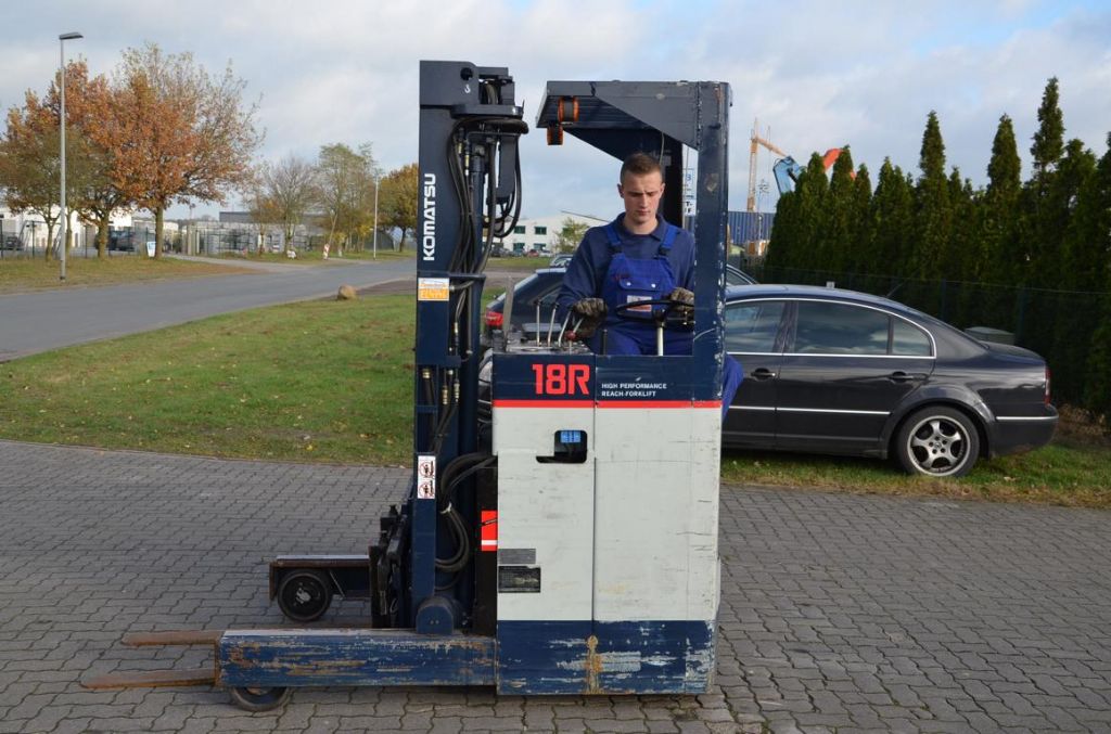 Komatsu FB18RJL-7 Reach Truck www.hinrichs-forklifts.com