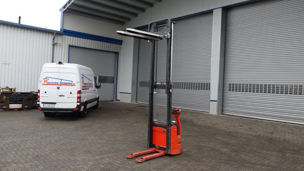 Storage forklifts-Linde-L12