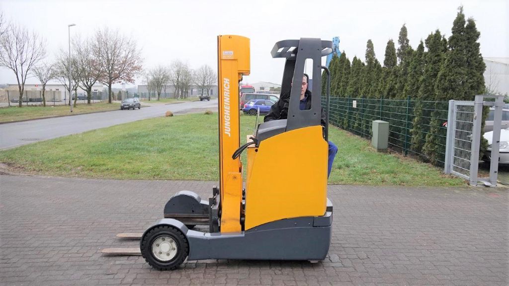 Jungheinrich ETVC116-GE115-530DZ14 Reach Truck www.hinrichs-forklifts.com