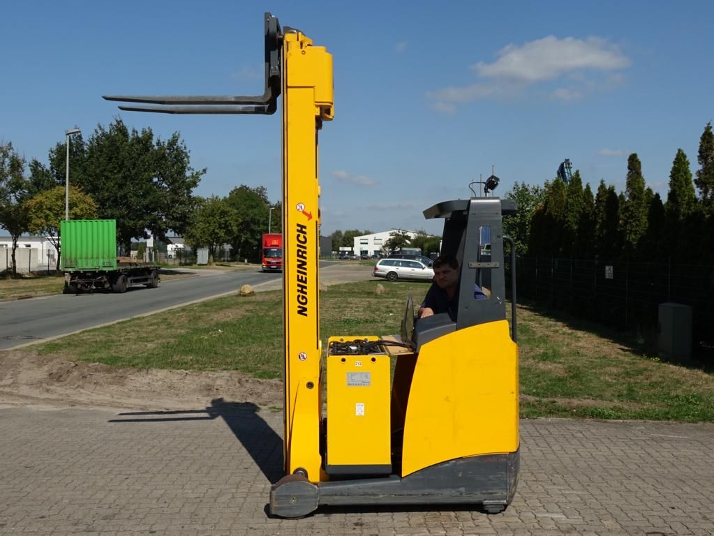 Jungheinrich ETV214GE115-800DZ Штабелeр-ричтрак www.hinrichs-forklifts.com