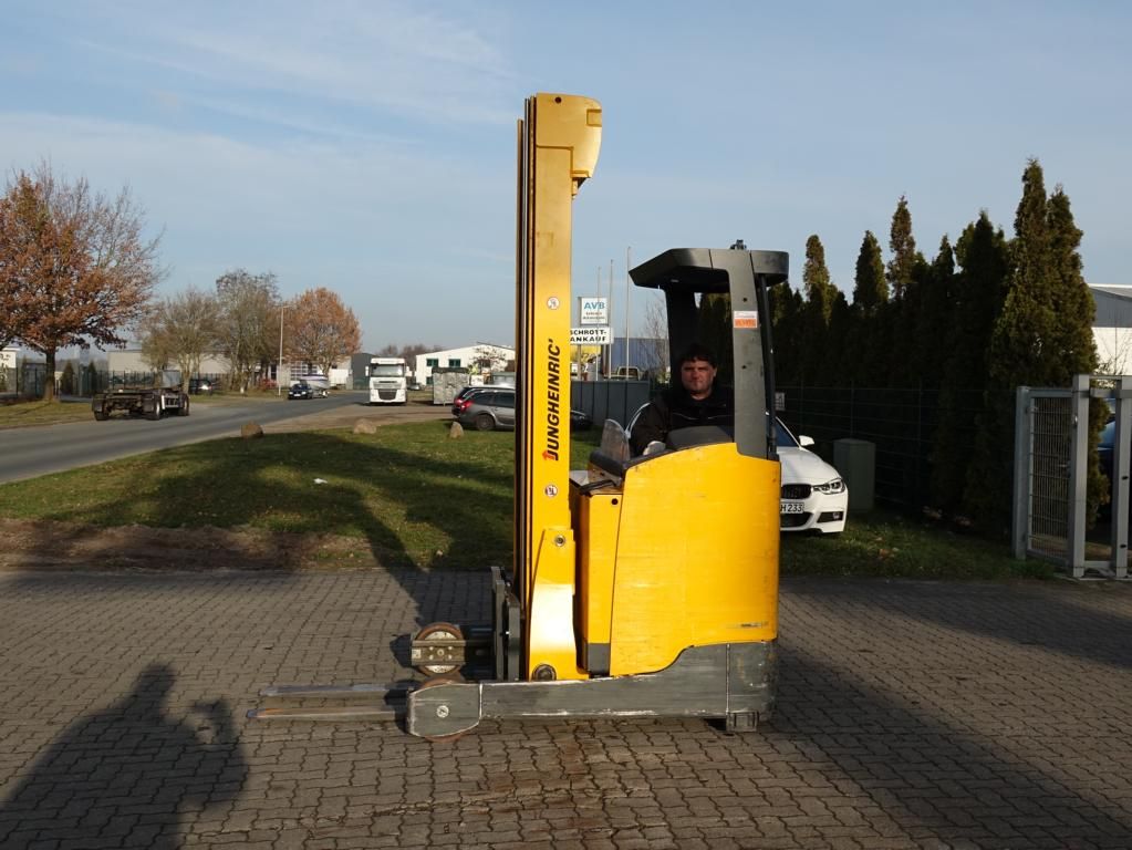 Jungheinrich ETV214 Reach Truck www.hinrichs-forklifts.com