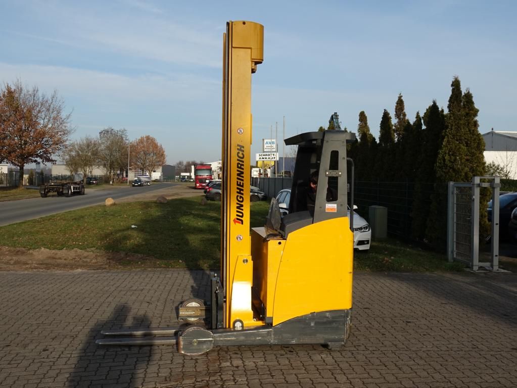 Jungheinrich ETV214 Reach Truck www.hinrichs-forklifts.com