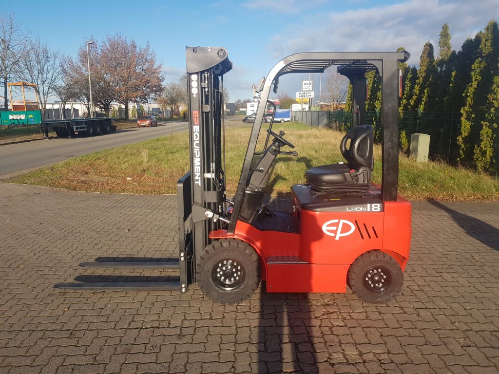 EP EFL181 Elektro 4 Rad-Stapler www.hinrichs-forklifts.com