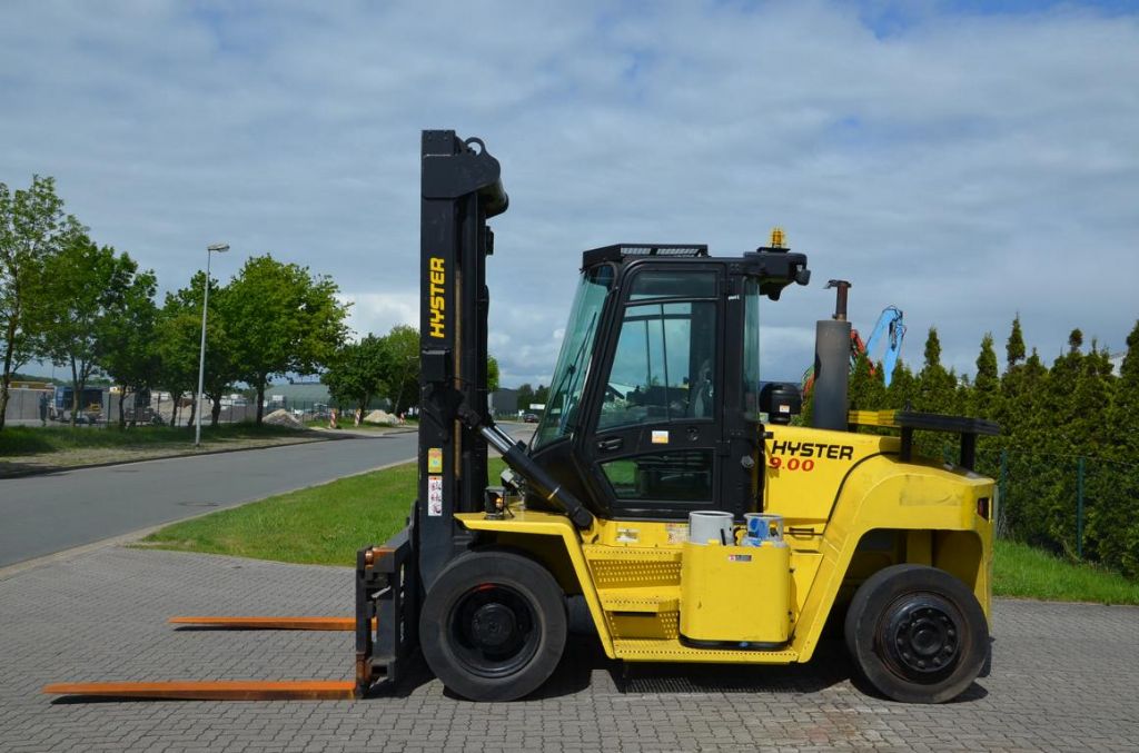 Hyster H9.00XM-6 GLP www.hinrichs-forklifts.com