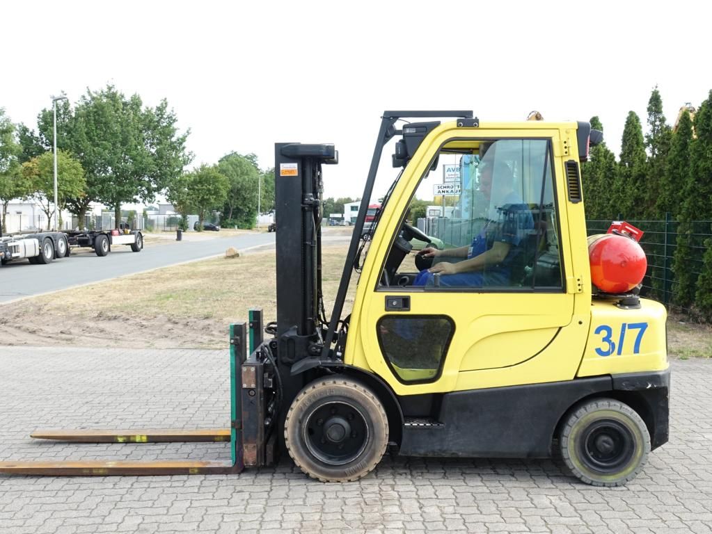 Hyster H3.00FT Газовый погрузчик www.hinrichs-forklifts.com