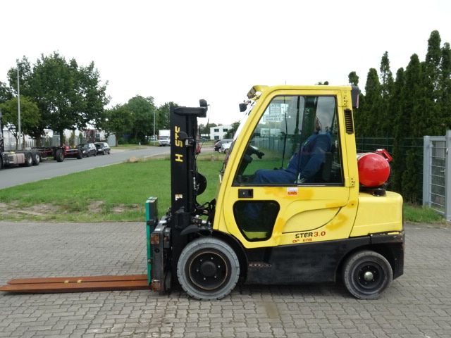 Gas forklifts-Hyster-H3.00FT