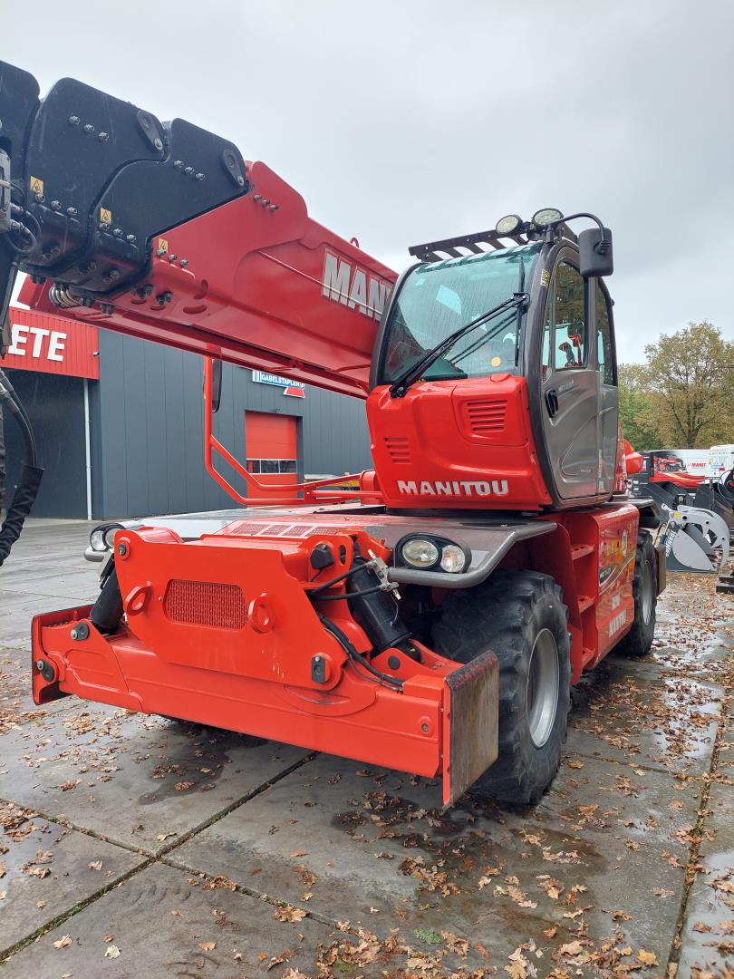 Manitou-MRT 2470-Teleskopstapler drehbar-www.holthuis-gabelstapler.de