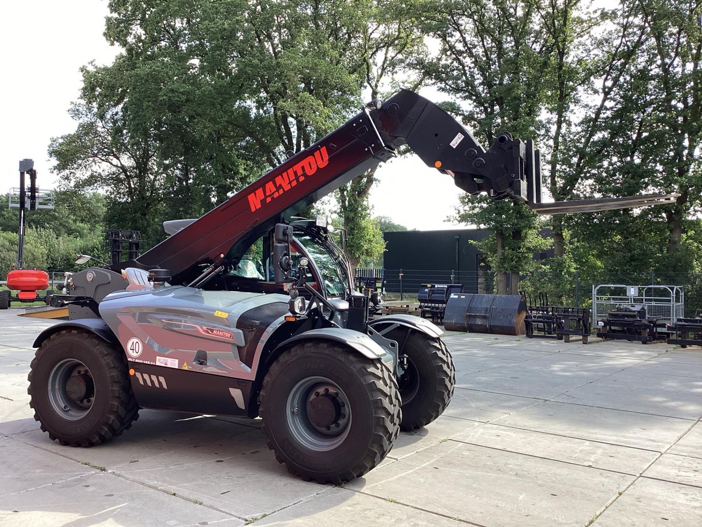 Manitou-MLT 850 145V+ Y ST5 S1-Teleskopstapler starr-www.holthuis-gabelstapler.de