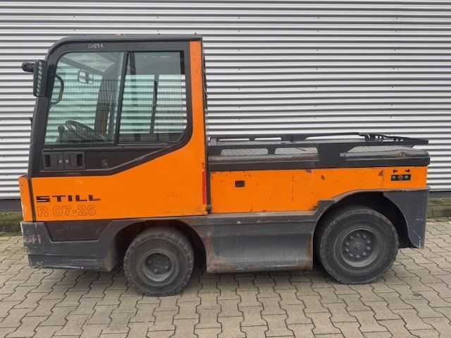 Still R07-25 Schlepper www.hsr-gabelstapler.de