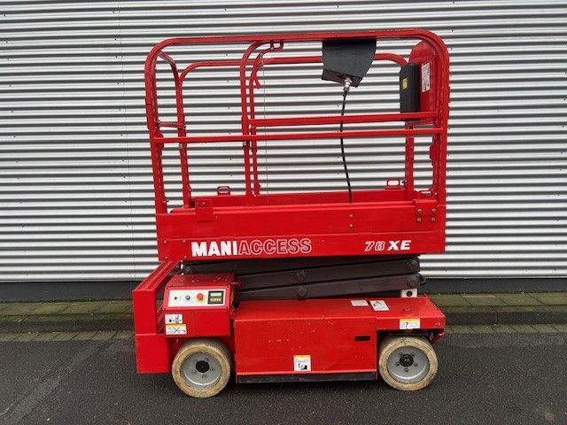 Manitou 78-XE  Batterie neu! Scherenarbeitsbhne www.hsr-gabelstapler.de