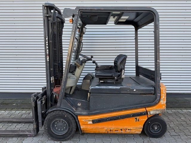 Still R60-30 Elektro 4 Rad-Stapler www.hsr-gabelstapler.de