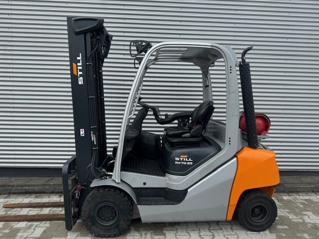 Still RX70-25T Treibgasstapler www.hsr-gabelstapler.de
