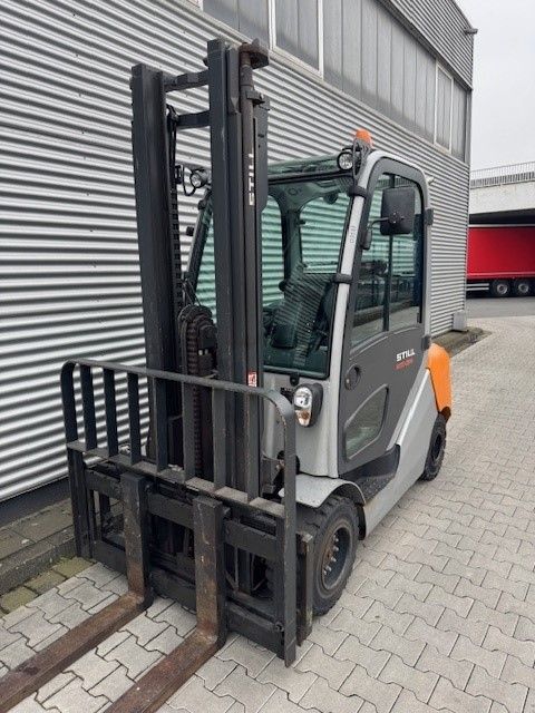 Still RX70-35H Dieselstapler www.hsr-gabelstapler.de