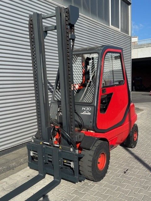 Linde H30D-02 Dieselstapler www.hsr-gabelstapler.de