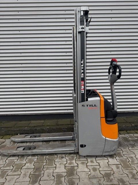 Still EXV10  Batterie neu!!! Deichselstapler www.hsr-gabelstapler.de