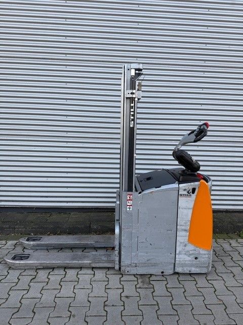 Still EXD-SF20 Doppelstockstapler www.hsr-gabelstapler.de Still EXD-SF20 Doppelstockstapler www.hsr-gabelstapler.de