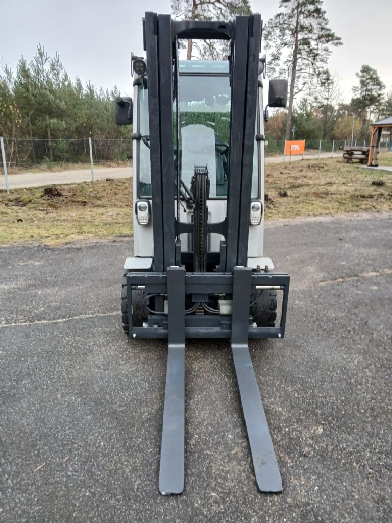 Still RX70-35 Dieselstapler www.hsr-gabelstapler.de