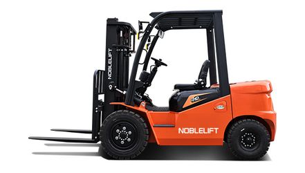 Noblelift CPD30-AF1S Elektro 4 Rad-Stapler www.hsr-gabelstapler.de Noblelift CPD30-AF1S Elektro 4 Rad-Stapler www.hsr-gabelstapler.de