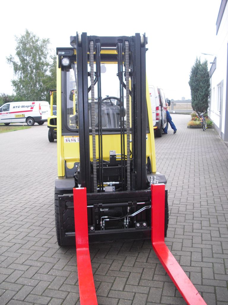 Hyster-H3.00FT -Dieselstapler-www.htc-stapler.de Hyster-H3.00FT -Dieselstapler-www.htc-stapler.de