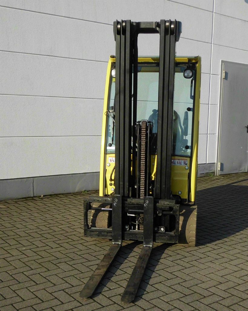 Hyster-J1.8XNT MWB-Elektro 3 Rad-Stapler-www.htc-stapler.de Hyster-J1.8XNT MWB-Elektro 3 Rad-Stapler-www.htc-stapler.de