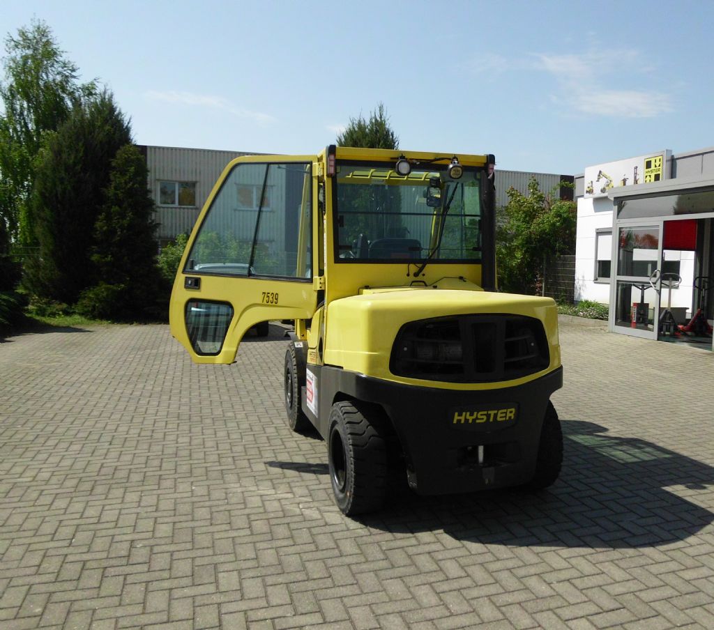 Hyster-H5.5FT-Dieselstapler-www.htc-stapler.de Hyster-H5.5FT-Dieselstapler-www.htc-stapler.de