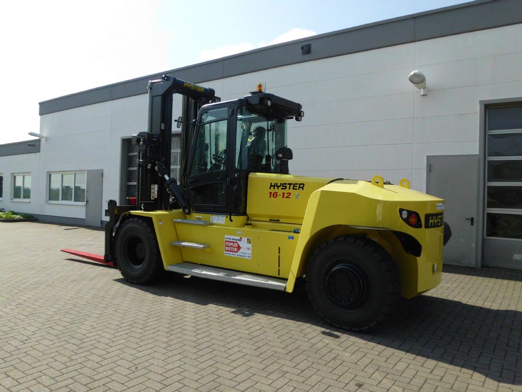 Hyster-H16XM12-Schwerlaststapler-www.htc-stapler.de Hyster-H16XM12-Schwerlaststapler-www.htc-stapler.de