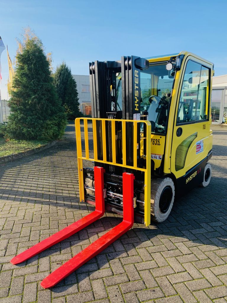 Hyster-J3.5XN-Elektro 4 Rad-Stapler-www.htc-stapler.de