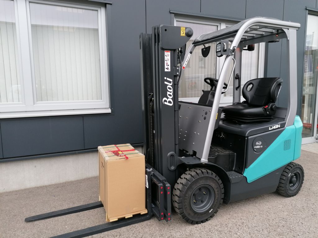 Baoli KBE 18Li G1 Triplex Elektro 4 Rad-Stapler www.huh-staplerservice.at