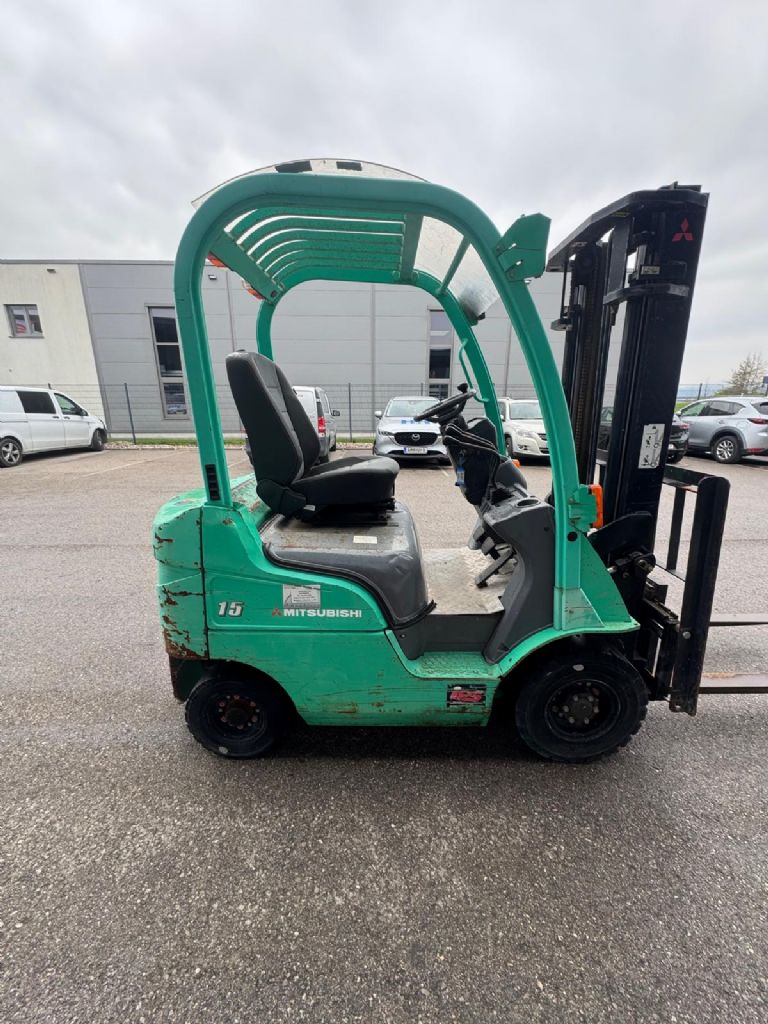 Mitsubishi FD15N Dieselstapler www.huh-staplerservice.at