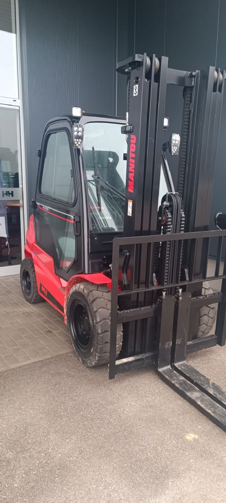 Manitou MI 35 D ST5 Dieselstapler www.huh-staplerservice.at