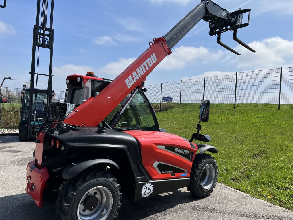 Manitou ULM 412 Ausstellungsmaschine Teleskopstapler starr www.huh-staplerservice.at