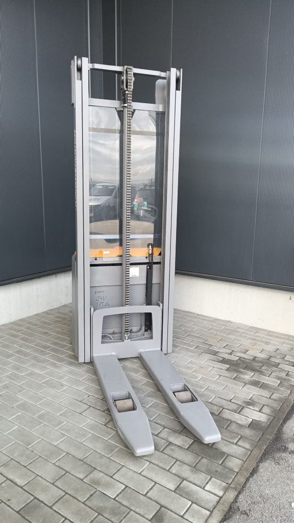 Jungheinrich EJC112 Hochhubwagen www.huh-staplerservice.at