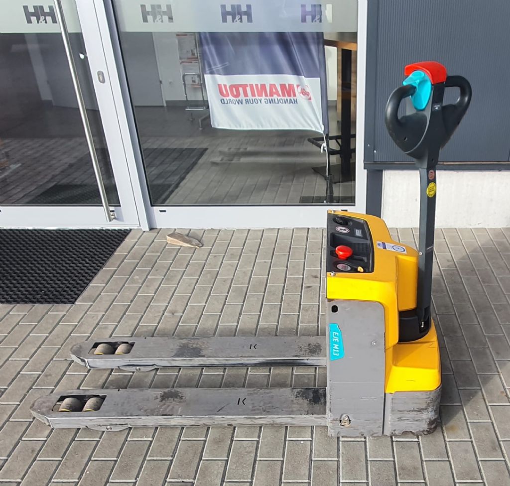 Jungheinrich EJE M13 Niederhubwagen www.huh-staplerservice.at