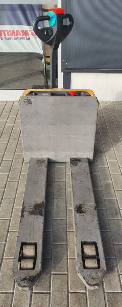 Jungheinrich EJE M13 Niederhubwagen www.huh-staplerservice.at Jungheinrich EJE M13 Niederhubwagen www.huh-staplerservice.at