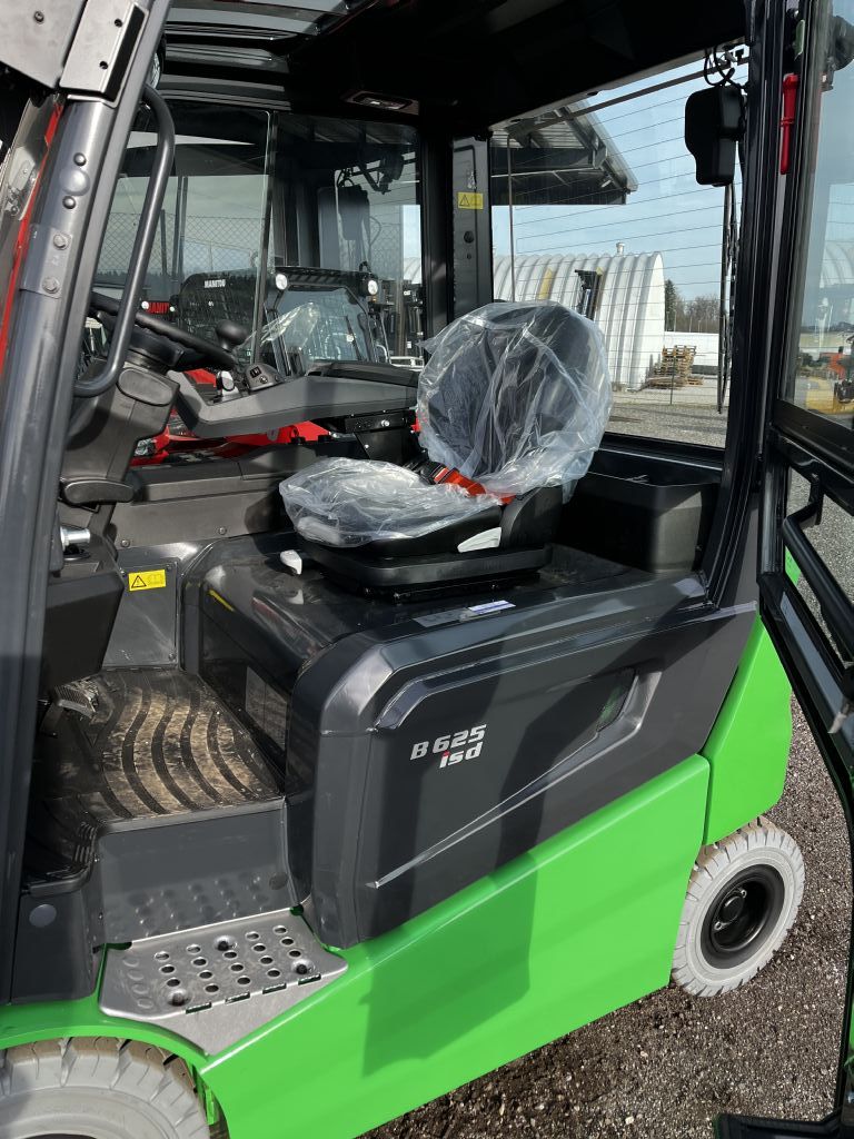 Cesab B 625II HH 5000 Elektro 4 Rad-Stapler www.huh-staplerservice.at Cesab B 625II HH 5000 Elektro 4 Rad-Stapler www.huh-staplerservice.at