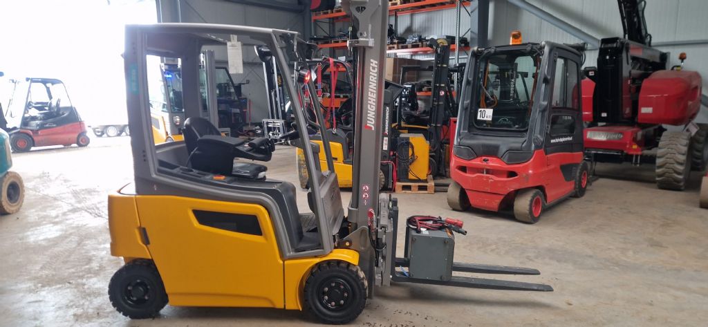 Jungheinrich EFG 316k Elektro 4 Rad-Stapler www.huh-staplerservice.at Jungheinrich EFG 316k Elektro 4 Rad-Stapler www.huh-staplerservice.at