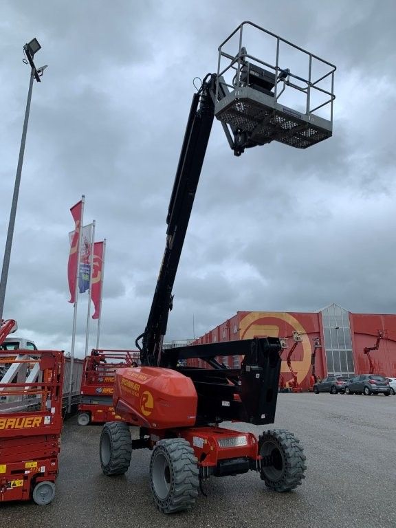 Manitou 200ATJ E Gelenkteleskopb�hne www.huh-staplerservice.at