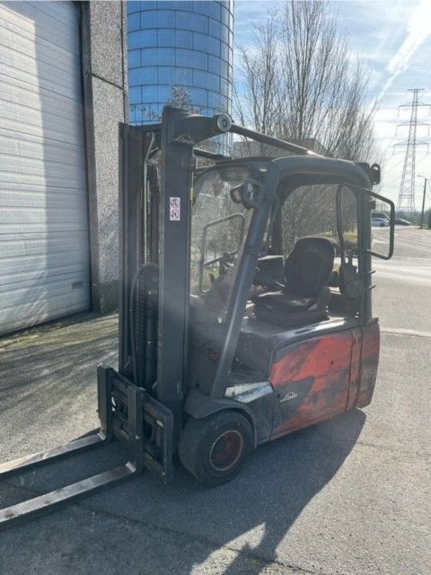 Linde E20L-02 Electric 3-wheel forklift www.ihgroup.be