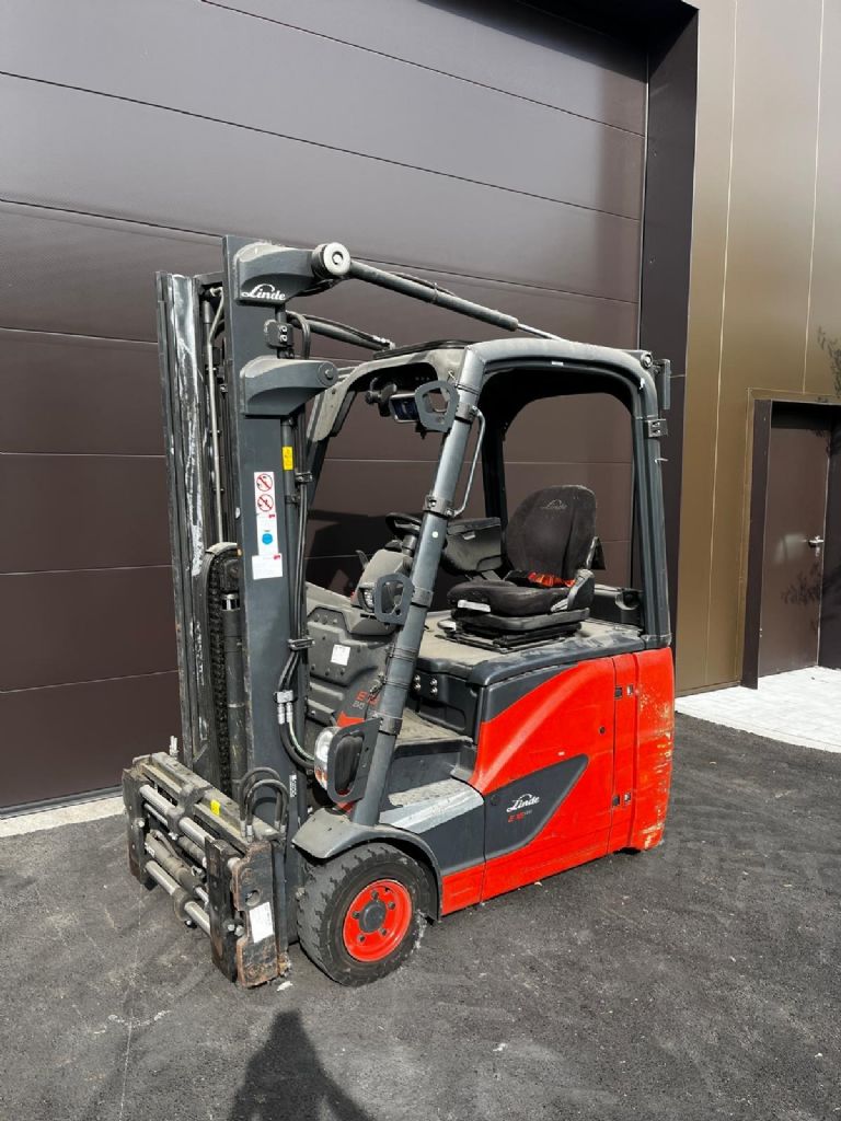 Linde E16H-02 Electric 3-wheel forklift www.ihgroup.be