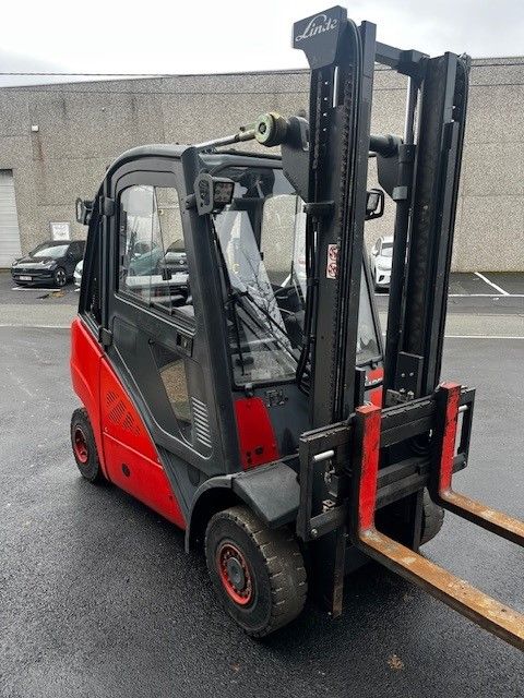Linde H25T Treibgasstapler www.ihgroup.be