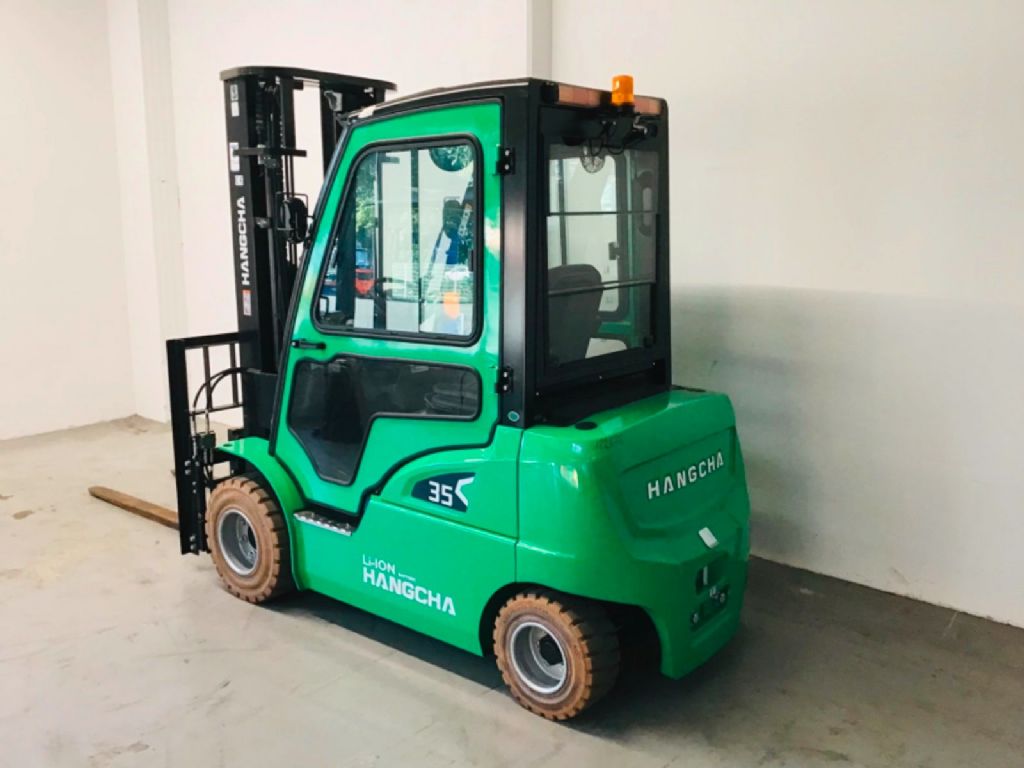 Hangcha CPD35 - Lithium Ion Batterie Elektro 4 Rad-Stapler www.isfort.com Hangcha CPD35 - Lithium Ion Batterie Elektro 4 Rad-Stapler www.isfort.com