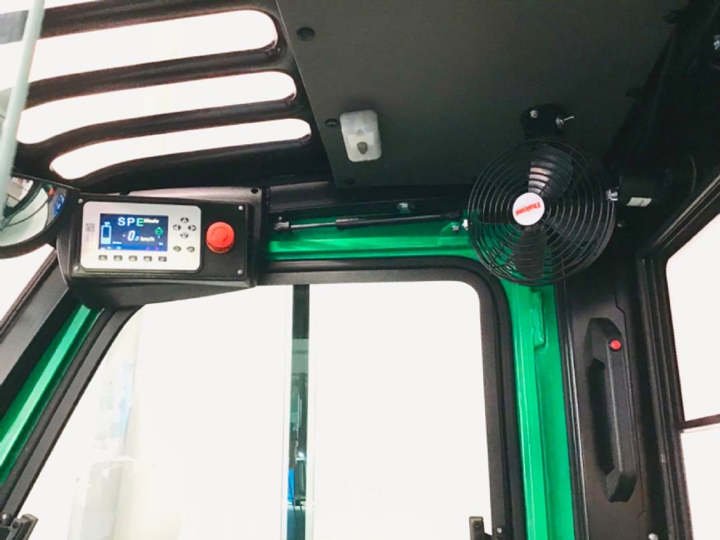 Hangcha CPD35 - Lithium Ion Batterie Elektro 4 Rad-Stapler www.isfort.com Hangcha CPD35 - Lithium Ion Batterie Elektro 4 Rad-Stapler www.isfort.com