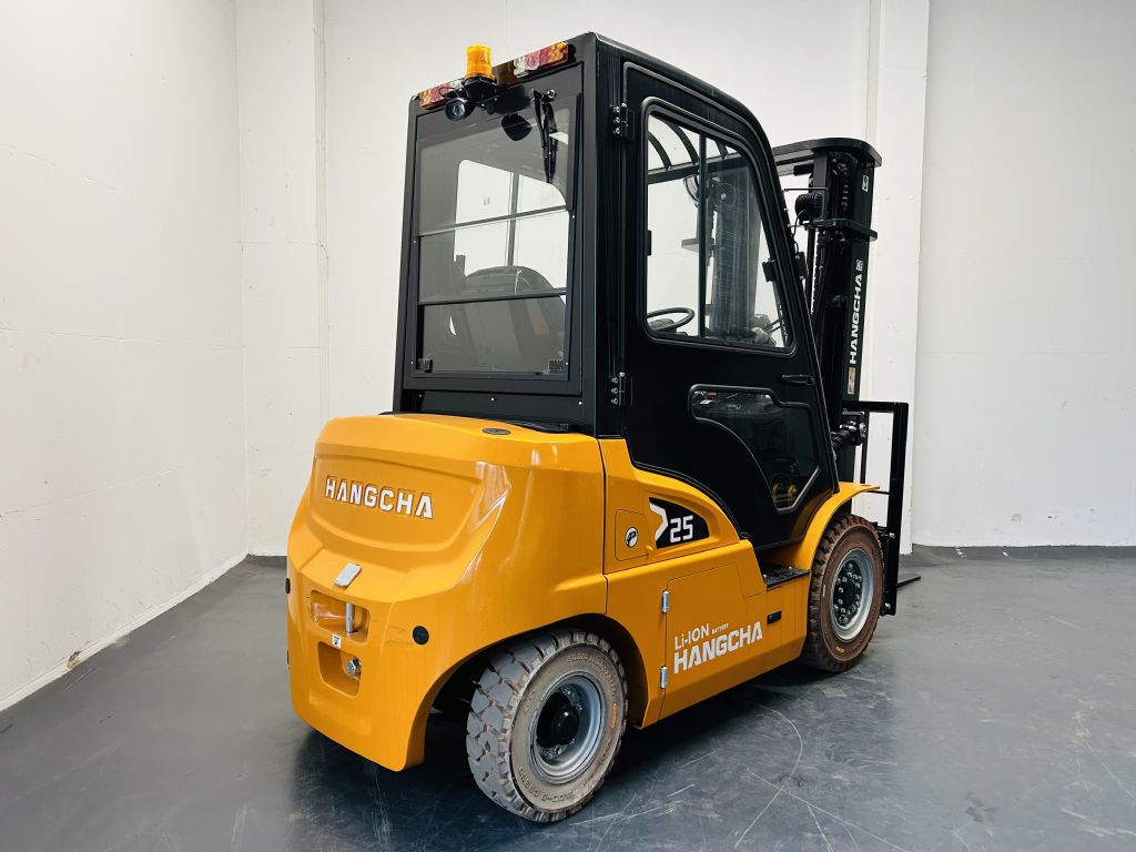 HC Hangcha CPD25-XEY2-SI Electric 4-wheel forklift www.isfort.com HC Hangcha CPD25-XEY2-SI Electric 4-wheel forklift www.isfort.com