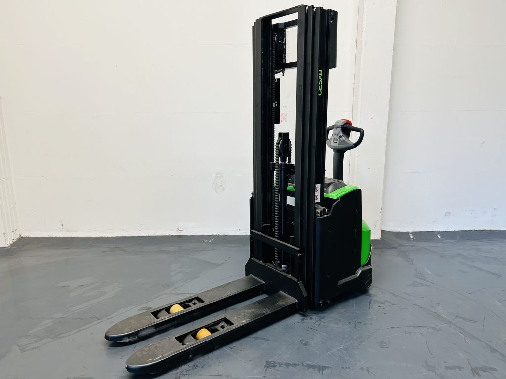 Cesab S214L Hochhubwagen www.isfort.com