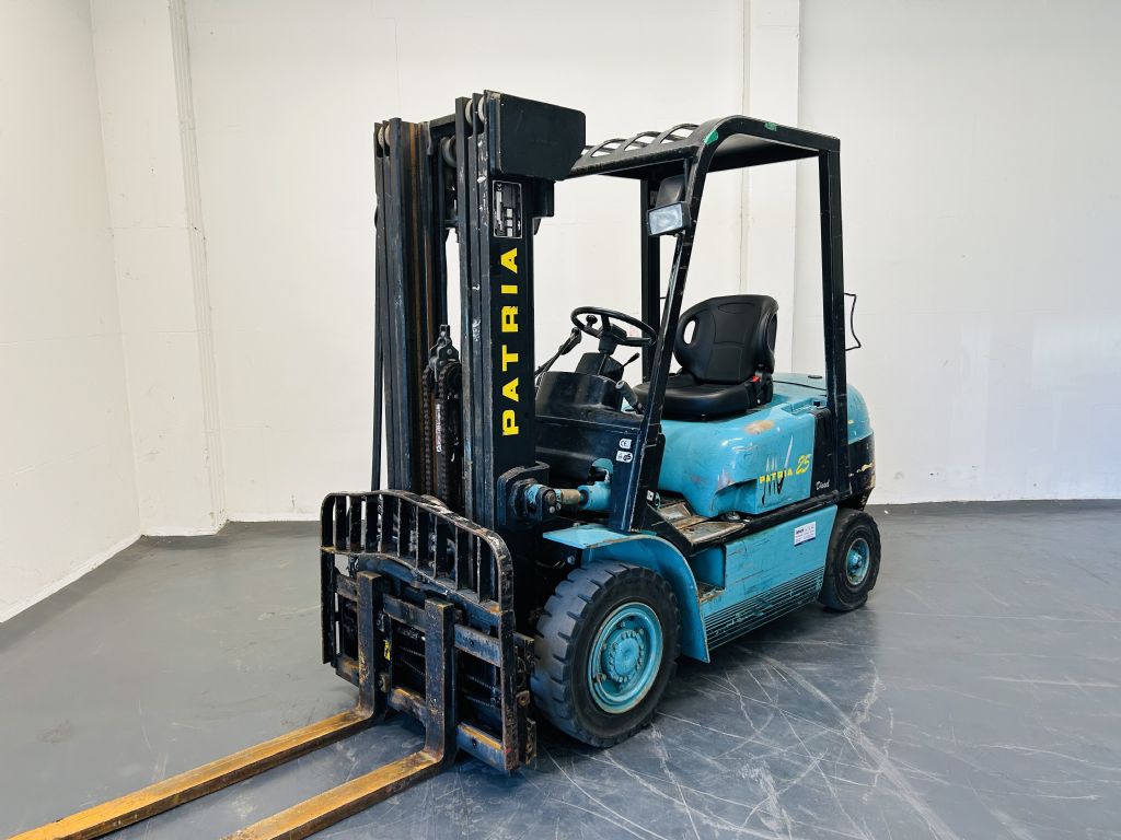 Patria PFD25T-1 Diesel Forklift www.isfort.com