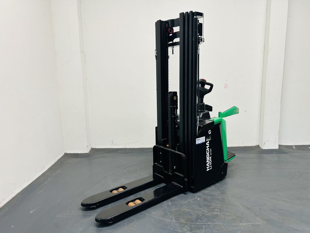 HC Hangcha CDD20-XT1S-SI Fahrerstandstapler www.hanselmann.de