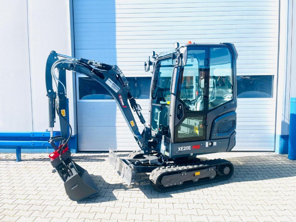 XCMG XE20E PRO Mini excavators www.isfort.com