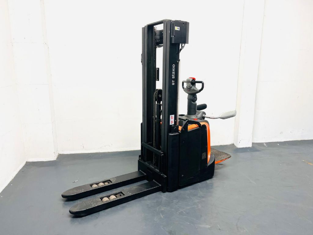 BT SPE160L  High Lift stacker www.isfort.com