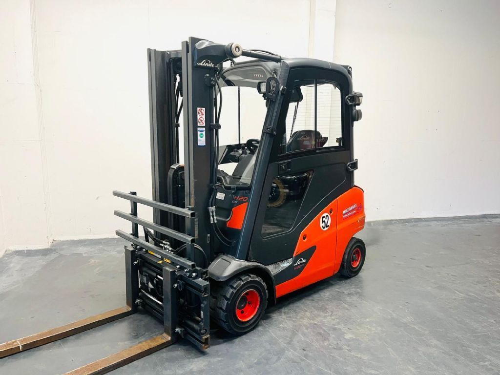 Linde H20T Treibgasstapler www.isfort.com